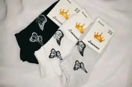 Шкарпетки жіночі з метеликами 