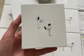 AirPods 3 Lux version