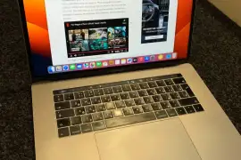 MacBook PRO 15' 256 GB 2017 (MPTR2)