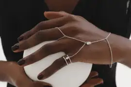 Елегантні браслети від SOLO for diamonds