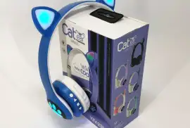 Бездротові навушники з котячими вушками та RGB під